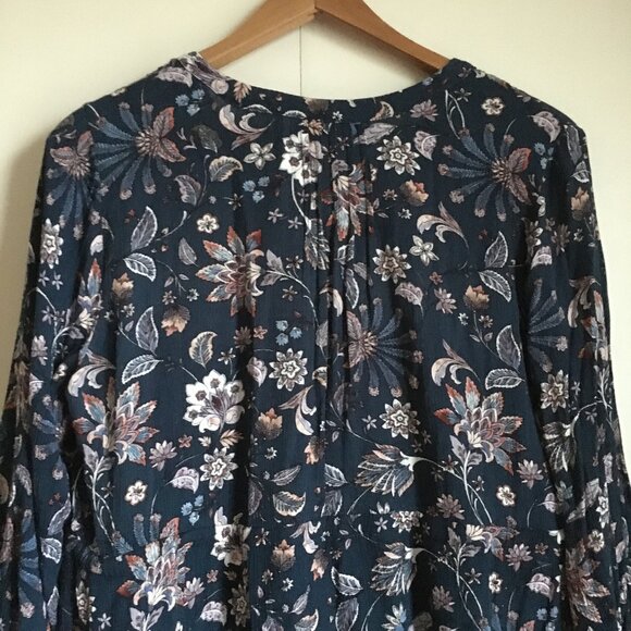 Hilary Radley Long Dark Floral Paradisaical Tunic Blouse - Picture 7 of 16